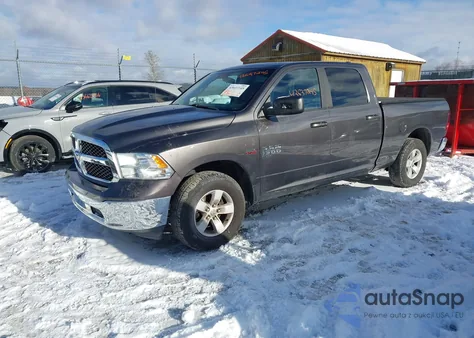 2021 Ram 1500 Classic Slt 4X4 6'4 Box z USA, uszkodzony, nr VIN 1C6RR7TT1MS521743